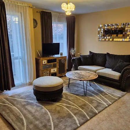 게스트하우스 The White House 네세부르