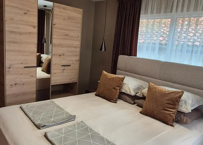 게스트하우스 The White House