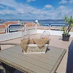 Guest house The White House Nesebar