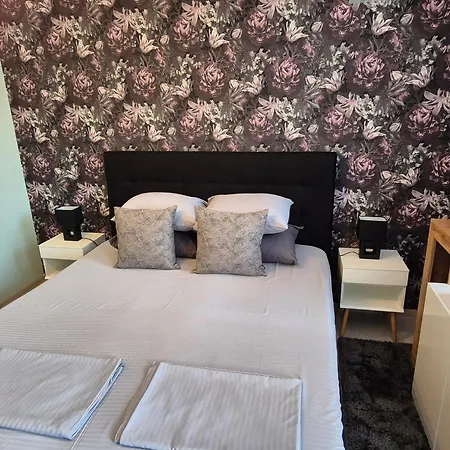 The White House Nessebar