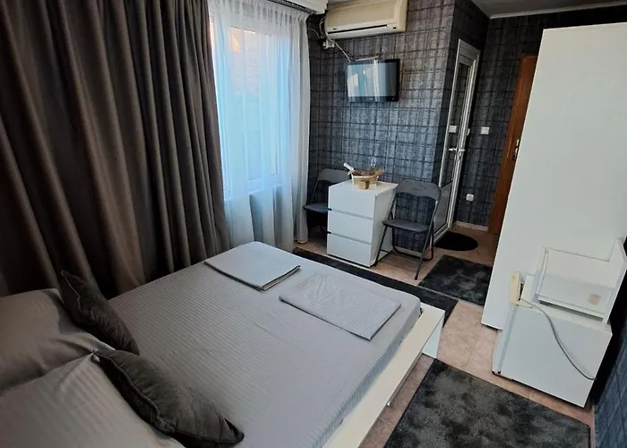 The White House Nessebar