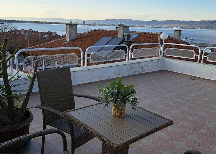 Gasthof The White House 4*