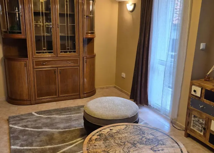 The White House Nessebar