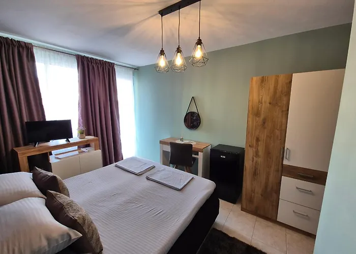 The White House Gasthof Nessebar