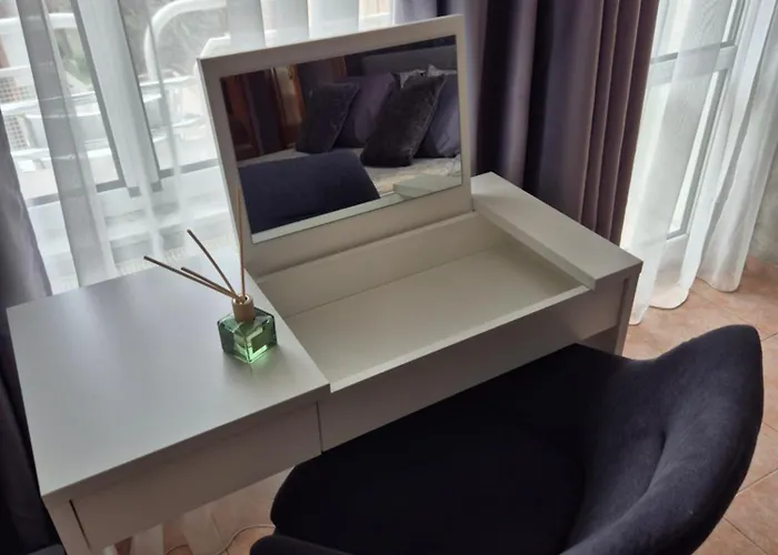 The White House Affittacamere Nesebar